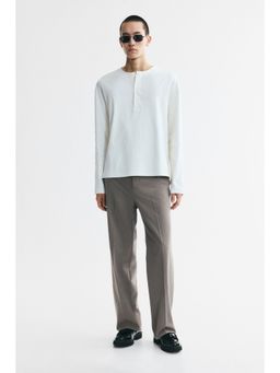 H&M - Men Beige Relaxed Fit Trousers