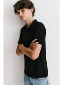 Black color option, Currently selected