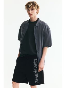 H&M - Men Black Relaxed Fit Sweatshorts