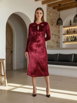 Freehand - Women Fitted Solid Round Neck Full Sleeves Bodycon Dress