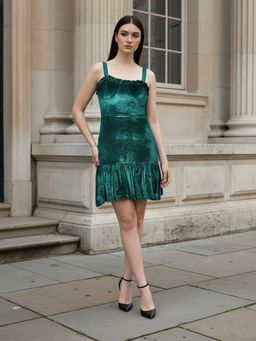 Freehand - Women Fit and Flared Solid Sweetheart Neck Sleeveless Tiered Dress