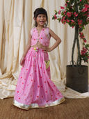 Pink color option, Sold out, Currently selected
