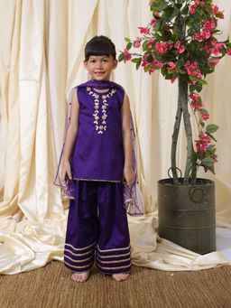 Fayon Kids - Purple Cotton Round Neck Solid Kurta With Palazzo & Dupatta