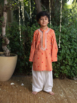 Fayon Kids - Orange Cotton Round Neck Printed Kurta With Pant