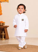 White color option, Currently selected