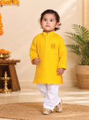 Yellow color option, Currently selected
