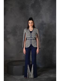 Ombrello - Blue & White Embroidered Cape Set (Set of 3)