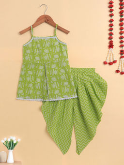 The Magic Wand - Green Cambric Cotton printed Front Slit Kurta and Dhoti