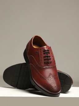 Monte Carlo - Men Burgundy Solid Lace Up Genuine Leather Brogue Shoes