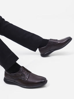 Monte Carlo - Men Brown Solid Lace Up Genuine Leather Derby Shoes