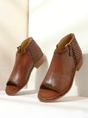Brown color option, Currently selected