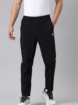 Xtep - Training Series Skin Friendly Sleek Design Woven 7/8 Trackpants for Men, Black