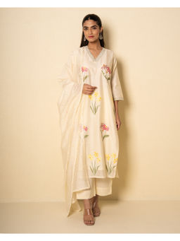 Kameez - Spring Ivory Chanderi Floral Embroidered Kurta with Pant & Dupatta