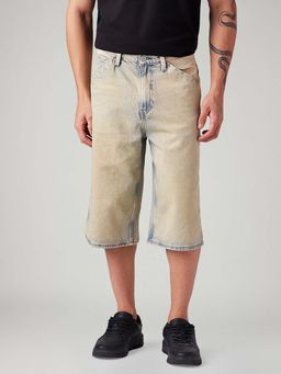 Levi's - Men Light Blue Solid Relaxed Fit Mid Rise Shorts