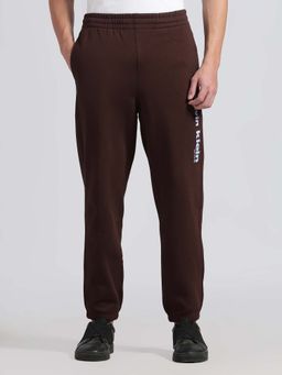 Calvin Klein - Men Brown Regular Fit Solid Mid Rise Joggers