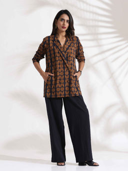 trueBrowns - Black Printed Blazer and Pant (Set of 2)