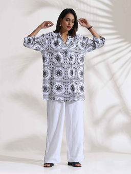 trueBrowns - White Floral Blazer and Pant (Set of 2)