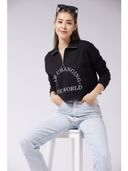 Black color option, Currently selected