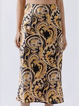 NEF'S Finds - Black Sierra Midi Skirt