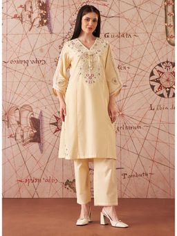 Lakshita - Yellow Floral Kurta and Pant (Set of 2)