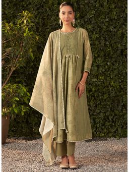 Lakshita - Green Floral Kurta with Pant and Dupatta (Set of 3)