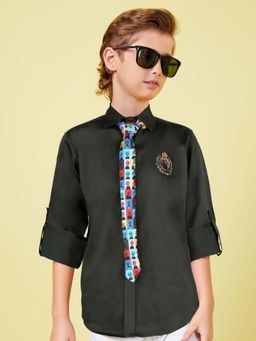MASHUP - Boys Olive Solid/Plain Shirt with Tie