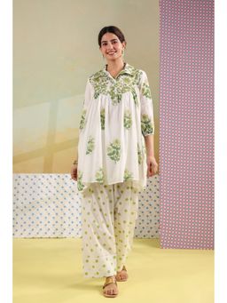 Scakhi - White-Green Mul Cotton Floral Block Printed Kurti with Farshi Salwar