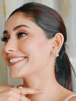 LuxeVogue - Luxe Solitaire Cuff Earring