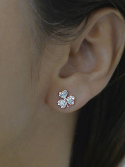 LuxeVogue - 925 Sterling Silver Hearty Leaf Earring