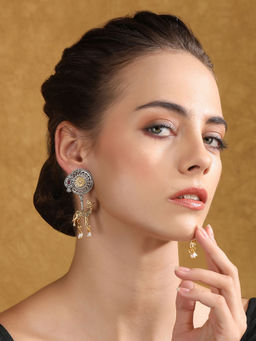 Auraa Trends - Gold Toned Diamond Shaped Earring Gold-Plated Has Artificial Stones & Beads
