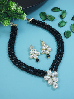 I Jewels - Gold Plated Traditional Kundan & Pearl Studded Necklace Jewellery Set Black