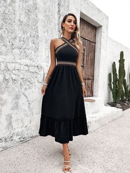 Outzidr - Black Halter Neck Midi Vacay Dress With Contrast Tape