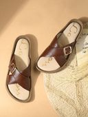 Brown color option, Currently selected