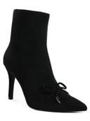 Black color option, Currently selected