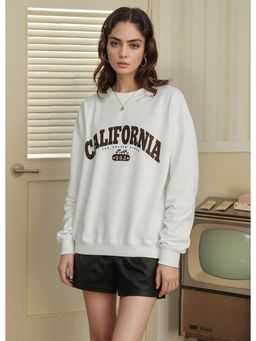 Outzidr - Off-White Printed Relaxed Sweatshirt