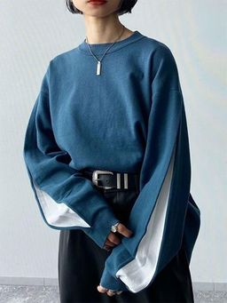 Outzidr - Blue Sleeve Details Sweatshirt