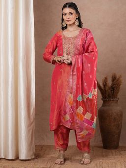 FASHOR - Floral Embroidered Kurta with Pant and Dupatta (Set of 3)