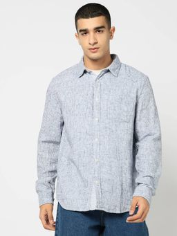 GAP - Men Mini-Checks Spread Collar Blue Shirt
