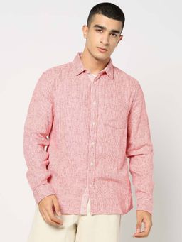 GAP - Men Mini-Checks Spread Collar Red Shirt