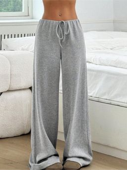 Outzidr - Grey Straight Fit Casual Wear Pant