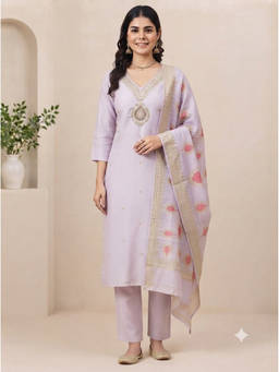 Gahan - Women’s Lavender Roman Silk Embroidered Straight Kurta with Pant & Dupatta