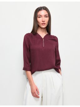 U.S. POLO ASSN. - Women Women's Solid Regular Fit Zipper Top