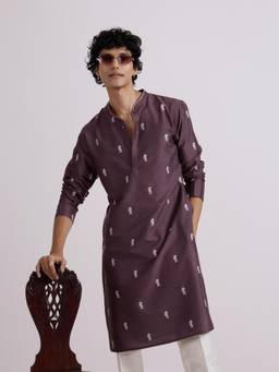 KISAH - Brown Mandarin Collar Kurta With All-Over Thread Work Embroidery