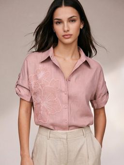 Outzidr - Pink Floral Embroidered Applique Shirt