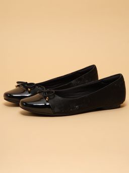 ERIDANI - Women Anette Black Textured Ballerinas