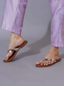 Shoetopia - Classy Embellished Golden Flats