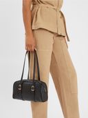 Black color option, Currently selected