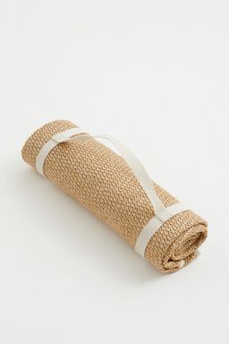 H&M - Beige Round Picnic Blanket