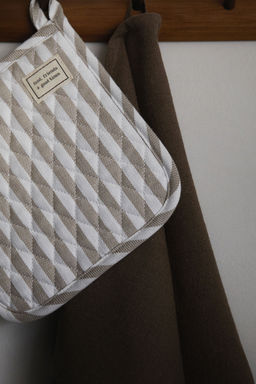 H&M - 2-Pack Striped Pot Holders