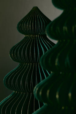 H&M - Green Small Paper Fir Tree Decoration